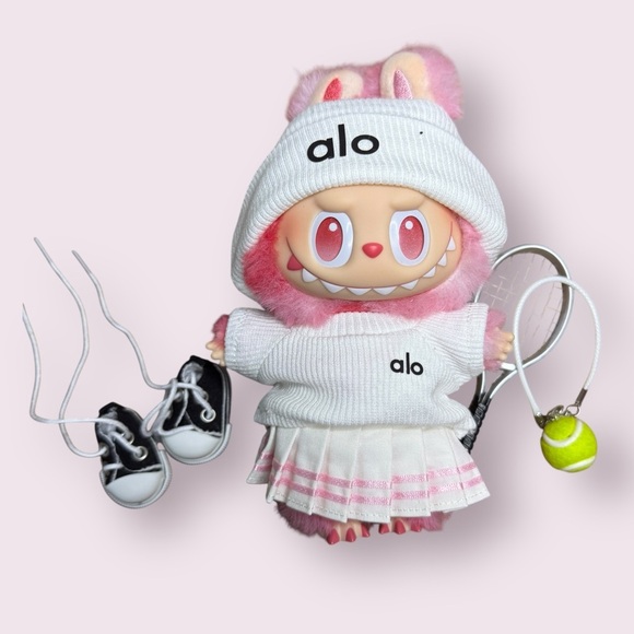 Labubu Alo Tennis Outfit – Black or White (Sold Separately) - Picture 4 of 12